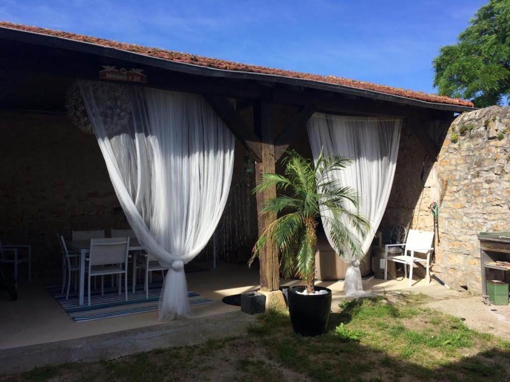 Ecole De La Route Bleue Bed & Breakfast Moiry Exterior photo