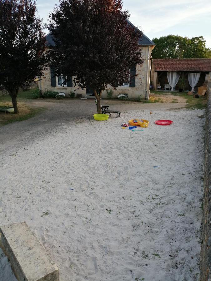 Ecole De La Route Bleue Bed & Breakfast Moiry Exterior photo
